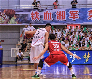  Shaanxi Xinda went out after losing the first game of the NBL finals, Anhui Wenyi won 102-96, witnessed by the senior management of the Basketball Association