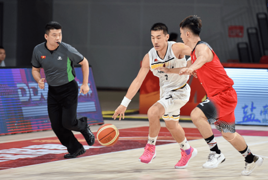  Shaanxi Xinda left at the end of the first game of the NBL finals to protest, and Anhui Wenyi laughed until the end